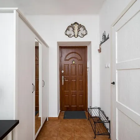 Balladyny Homey By Bookinghost