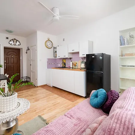 Appartement Balladyny Homey By Bookinghost
