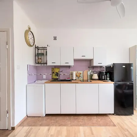 Balladyny Homey By Bookinghost *